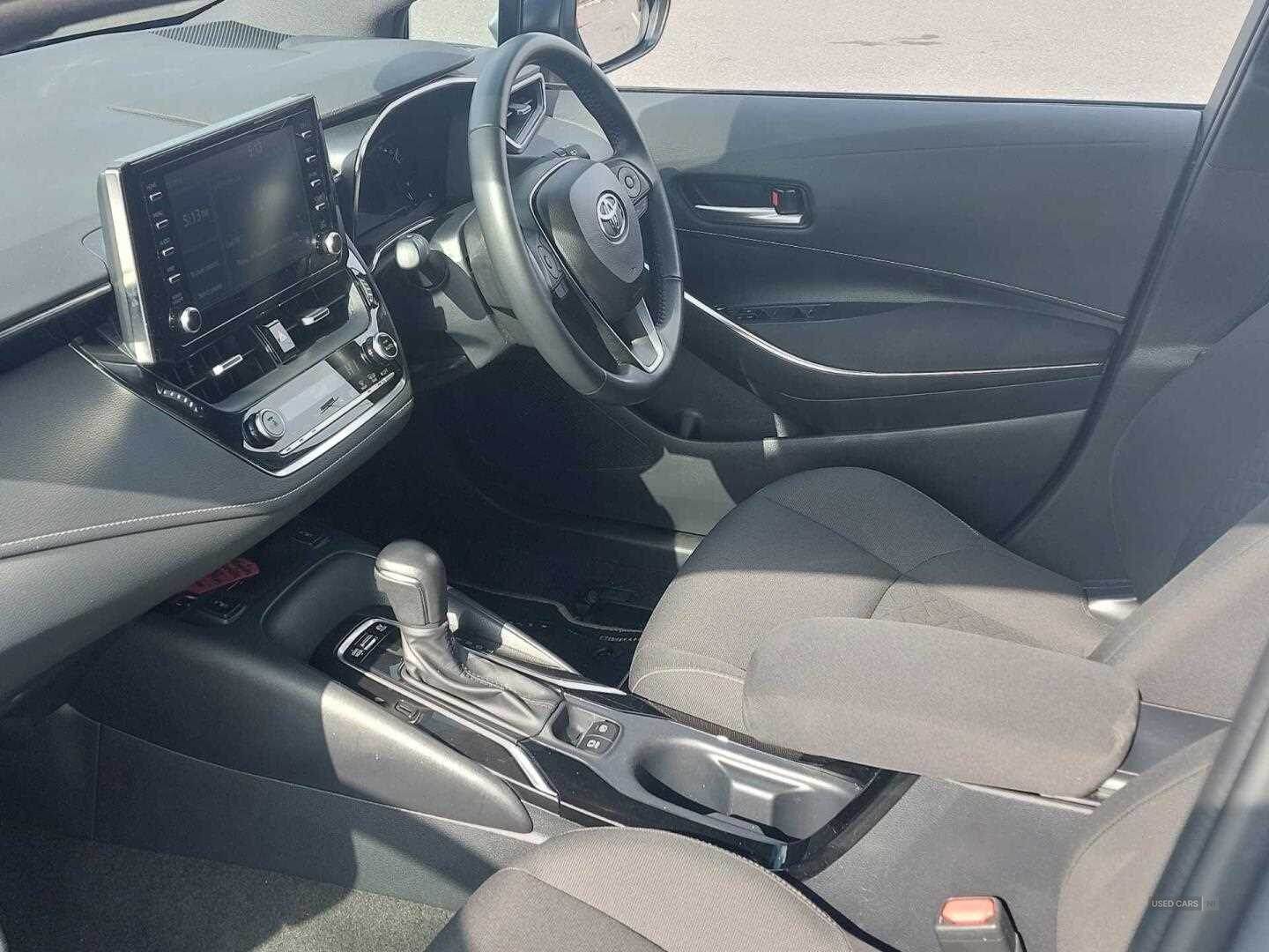 Jan 2023 Toyota Corolla 1.8 VVT-i Hybrid Icon 5dr CVT