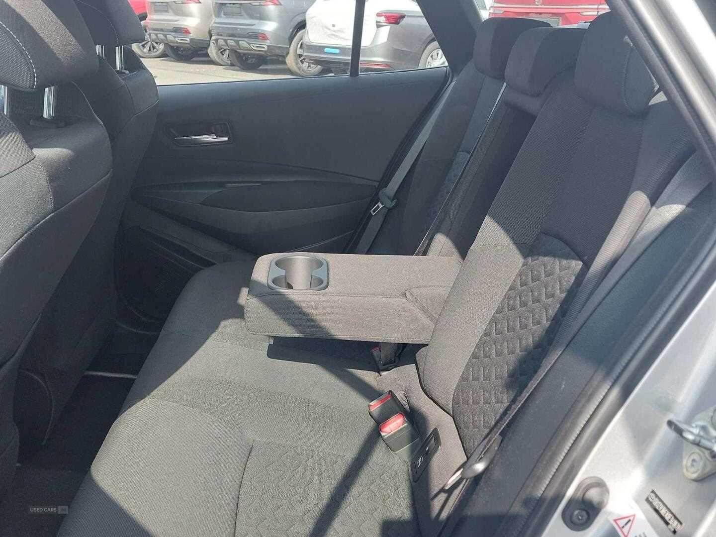 Jan 2023 Toyota Corolla 1.8 VVT-i Hybrid Icon 5dr CVT