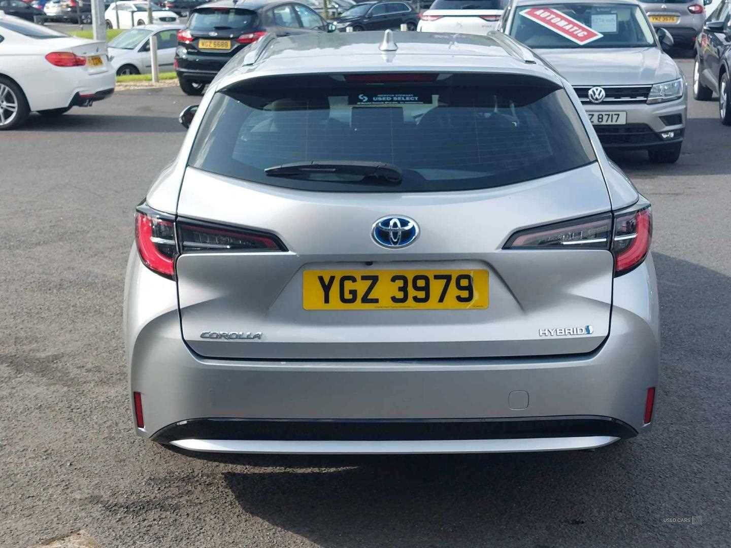 Jan 2023 Toyota Corolla 1.8 VVT-i Hybrid Icon 5dr CVT
