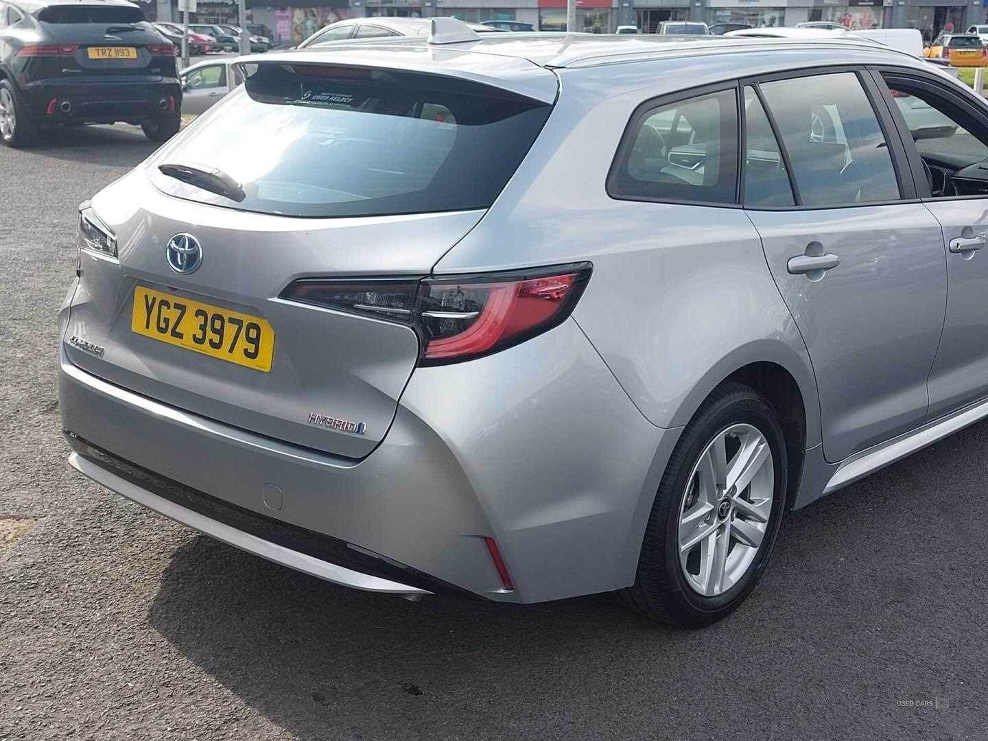 Jan 2023 Toyota Corolla 1.8 VVT-i Hybrid Icon 5dr CVT