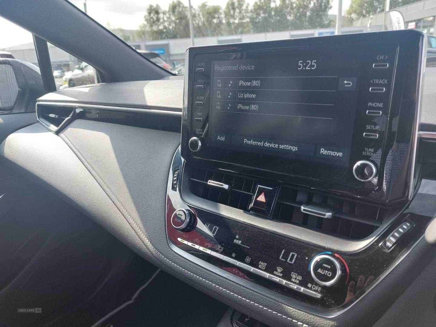 Jan 2023 Toyota Corolla 1.8 VVT-i Hybrid Icon 5dr CVT