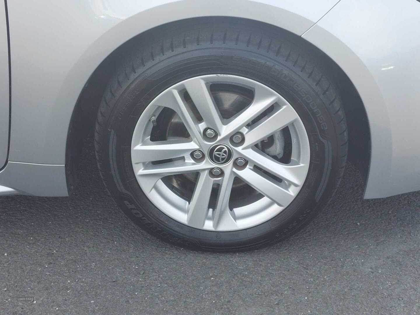 Jan 2023 Toyota Corolla 1.8 VVT-i Hybrid Icon 5dr CVT