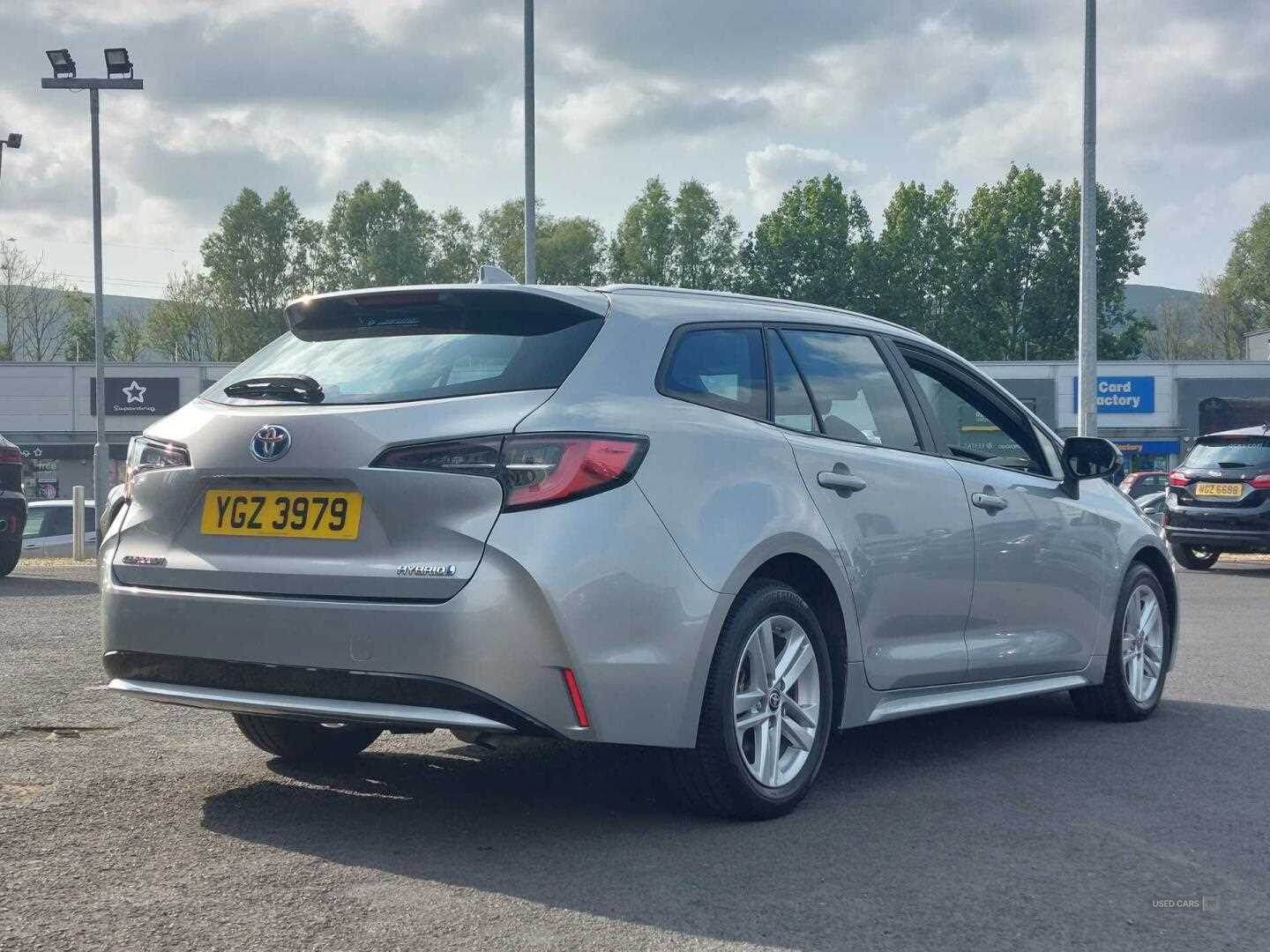 Jan 2023 Toyota Corolla 1.8 VVT-i Hybrid Icon 5dr CVT