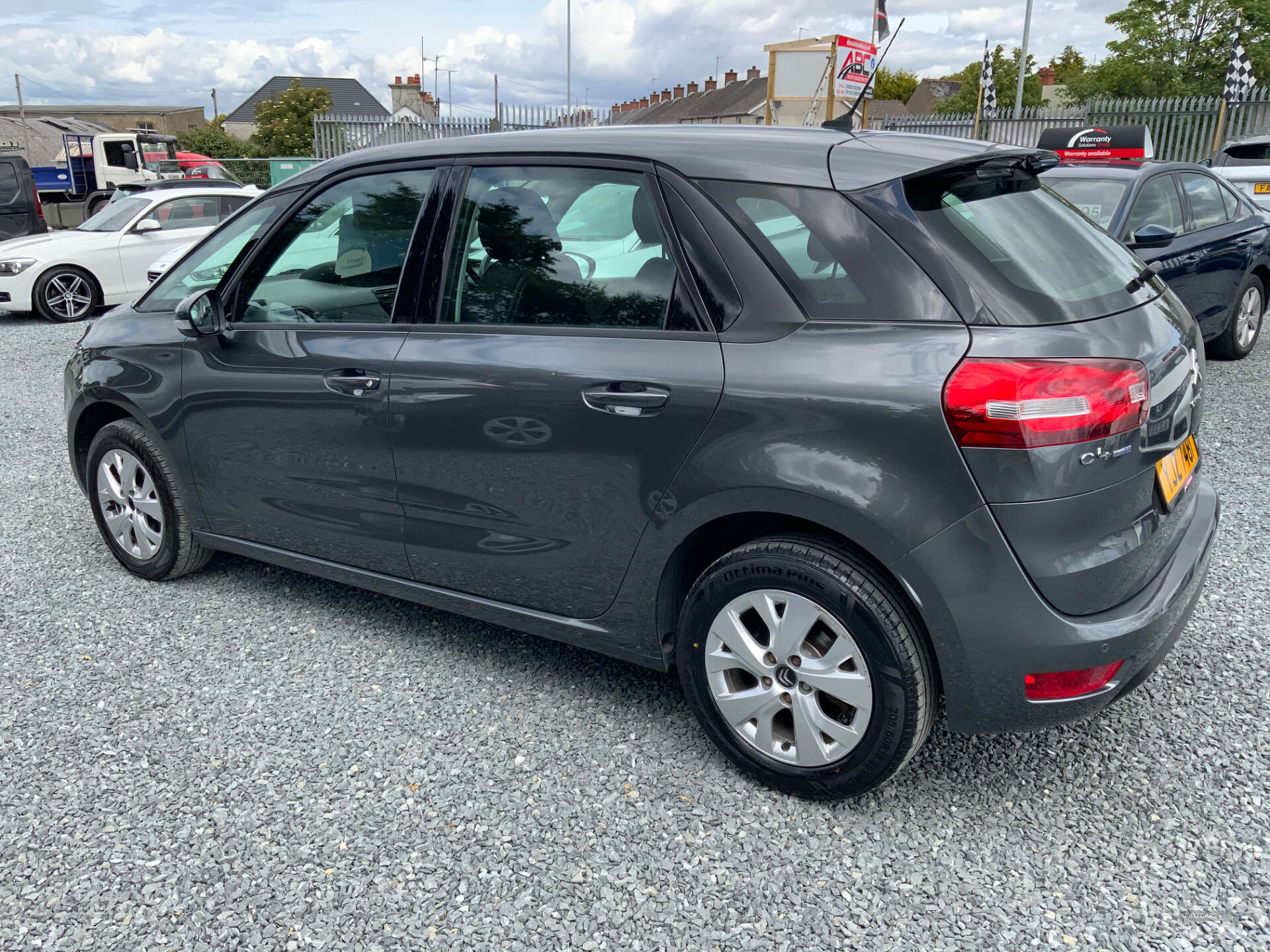 Aug 2016 Citroen C4 Picasso 1.6 BlueHDi 100 VTR+ 5dr