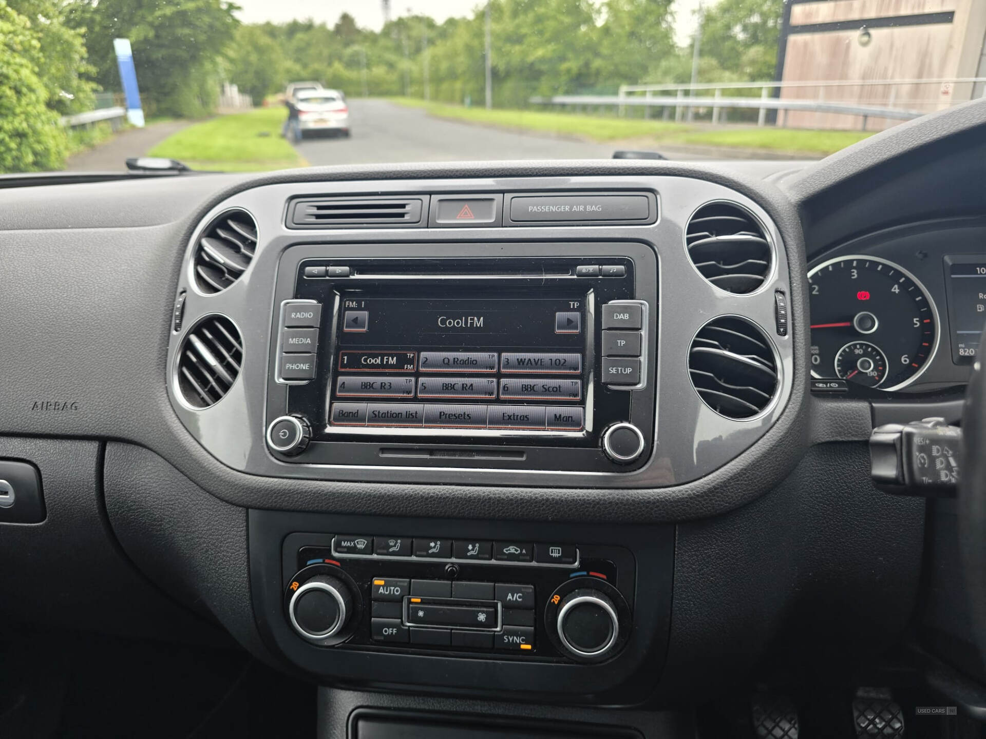 Jul 2013 Volkswagen Tiguan 2.0 TDi BlueMotion Tech SE 5dr