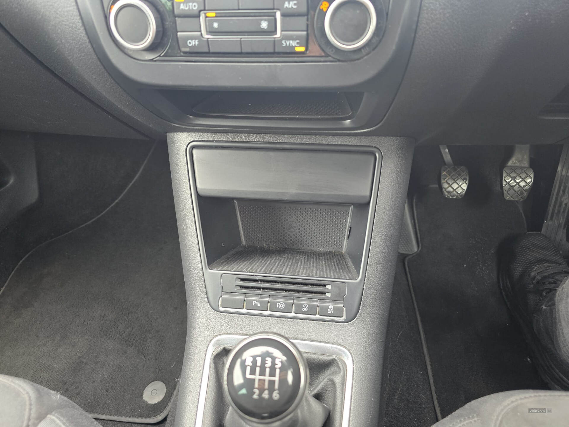 Jul 2013 Volkswagen Tiguan 2.0 TDi BlueMotion Tech SE 5dr