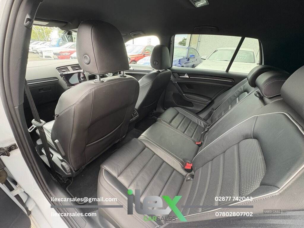 Mar 2018 Volkswagen Golf 2.0 TSI 310 R 5dr 4MOTION DSG