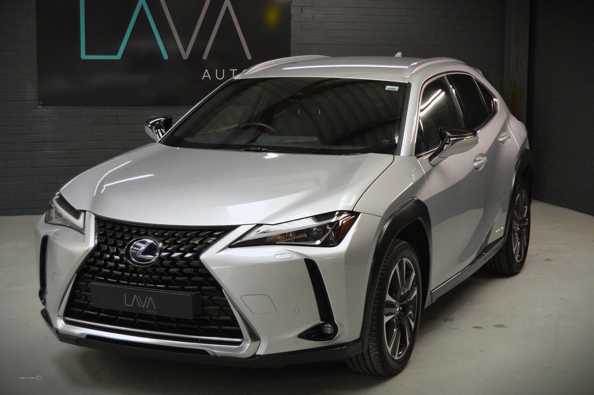 Nov 2019 Lexus UX 250h 2.0 5dr CVT [without Nav]