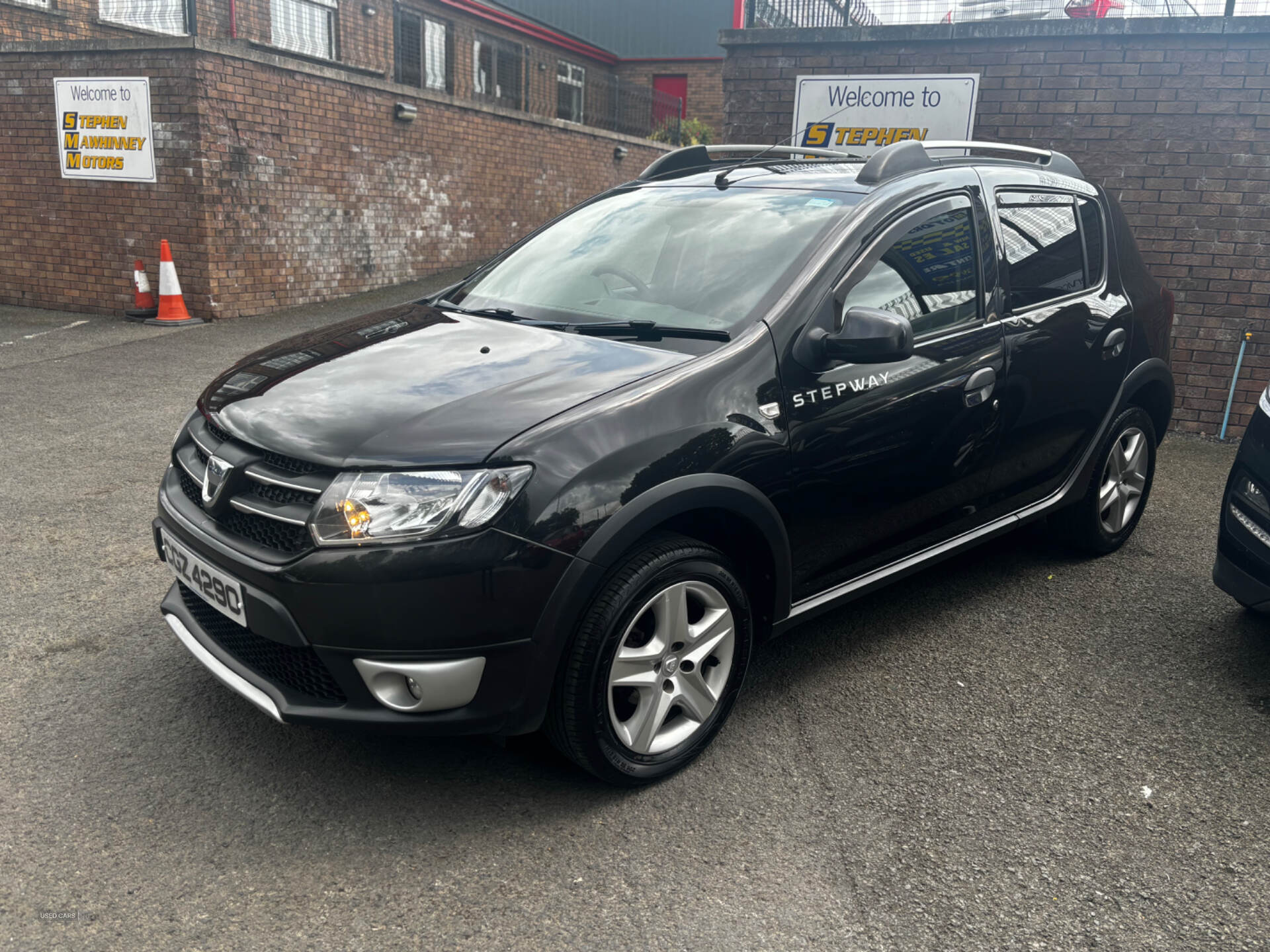May 2016 Dacia Sandero Stepway 0.9 TCe Laureate 5dr [Start Stop]