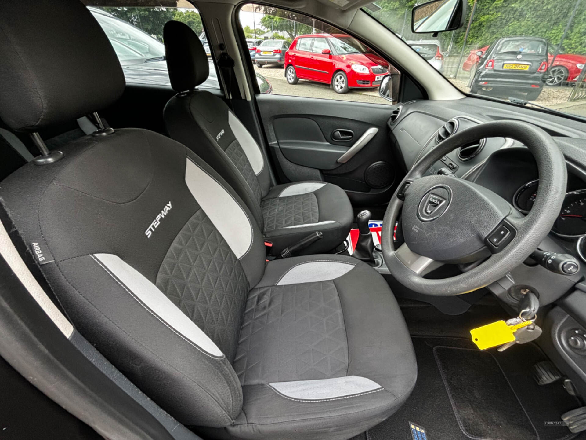 May 2016 Dacia Sandero Stepway 0.9 TCe Laureate 5dr [Start Stop]