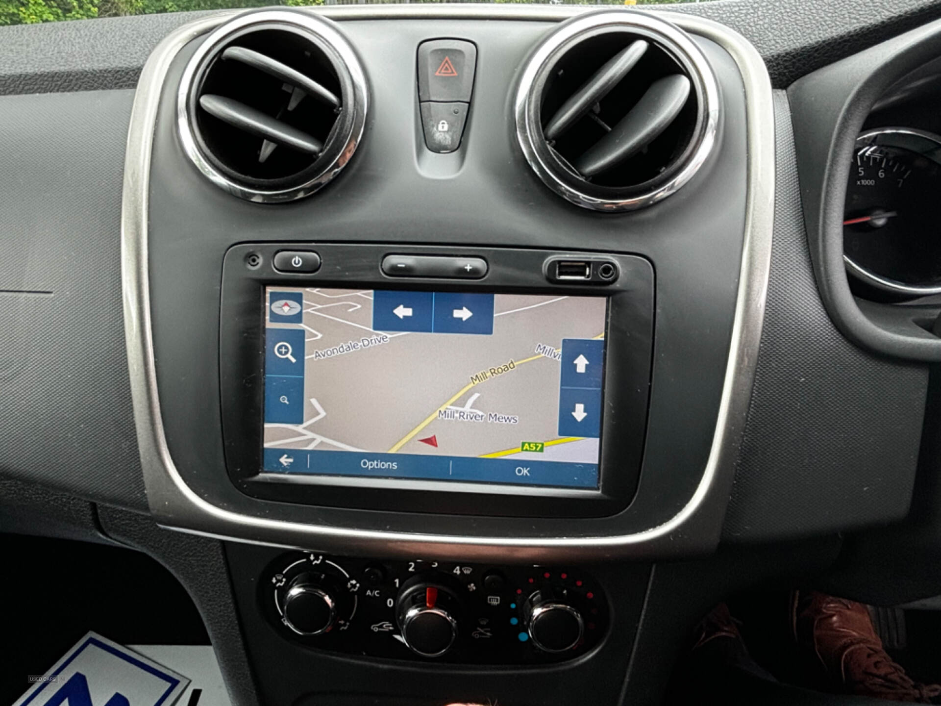 May 2016 Dacia Sandero Stepway 0.9 TCe Laureate 5dr [Start Stop]