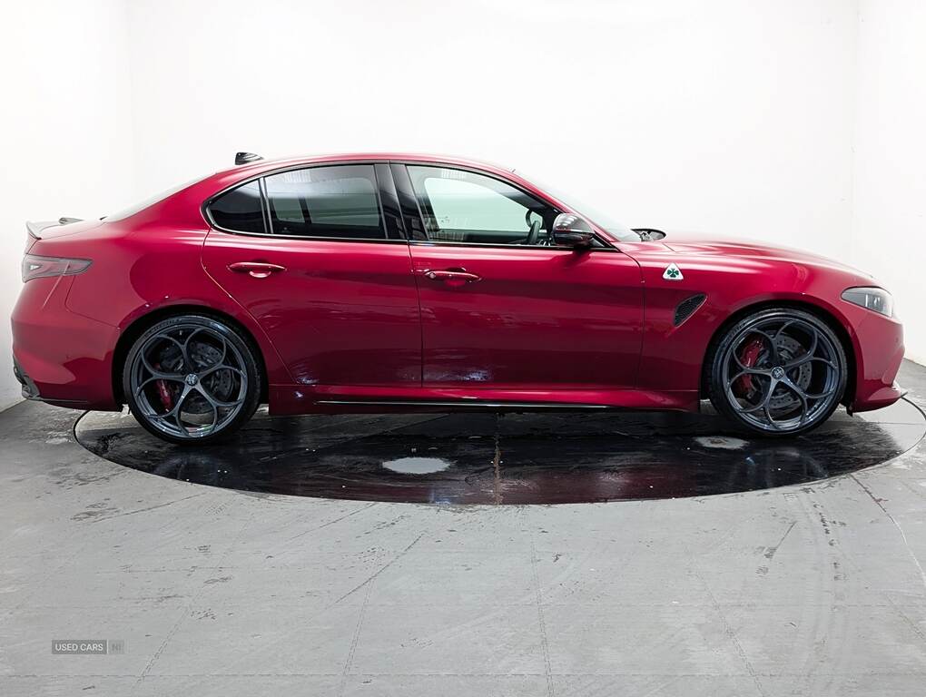 Jun 2024 Alfa Romeo Giulia 2.9 V6 BiTurbo Quadrifoglio 4dr Auto