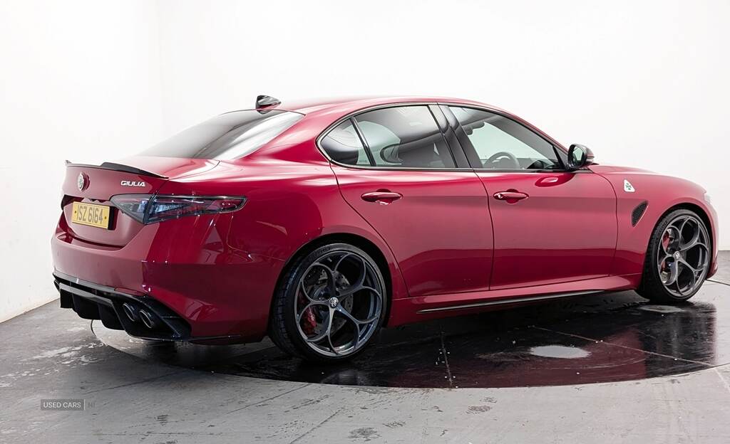Jun 2024 Alfa Romeo Giulia 2.9 V6 BiTurbo Quadrifoglio 4dr Auto