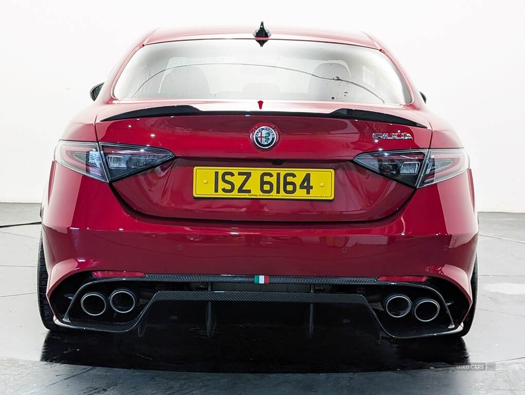 Jun 2024 Alfa Romeo Giulia 2.9 V6 BiTurbo Quadrifoglio 4dr Auto