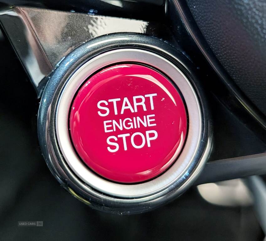 Jun 2024 Alfa Romeo Giulia 2.9 V6 BiTurbo Quadrifoglio 4dr Auto