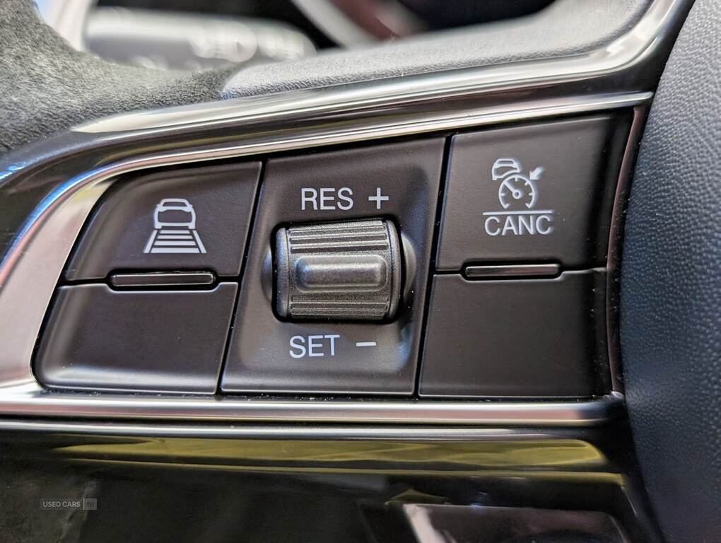 Jun 2024 Alfa Romeo Giulia 2.9 V6 BiTurbo Quadrifoglio 4dr Auto