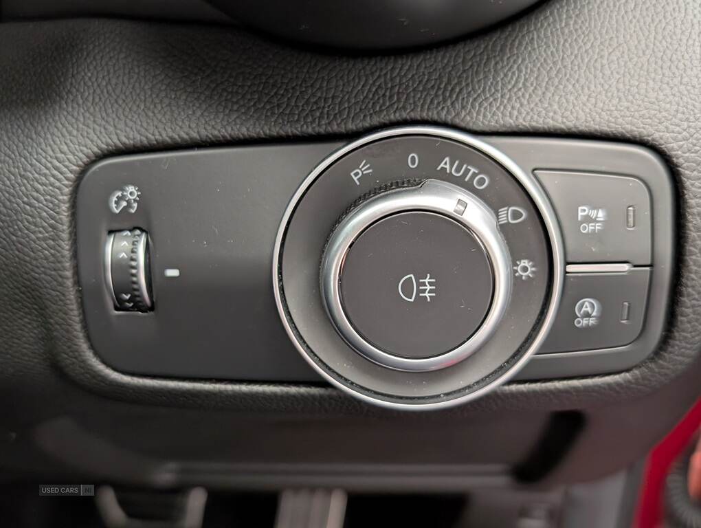 Jun 2024 Alfa Romeo Giulia 2.9 V6 BiTurbo Quadrifoglio 4dr Auto