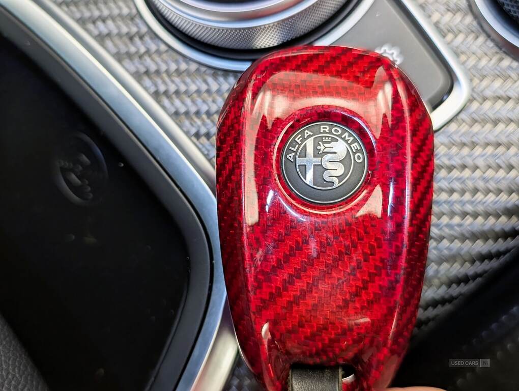 Jun 2024 Alfa Romeo Giulia 2.9 V6 BiTurbo Quadrifoglio 4dr Auto