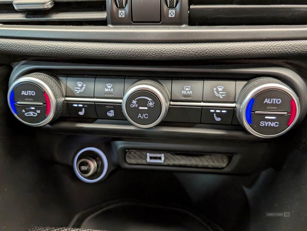 Jun 2024 Alfa Romeo Giulia 2.9 V6 BiTurbo Quadrifoglio 4dr Auto
