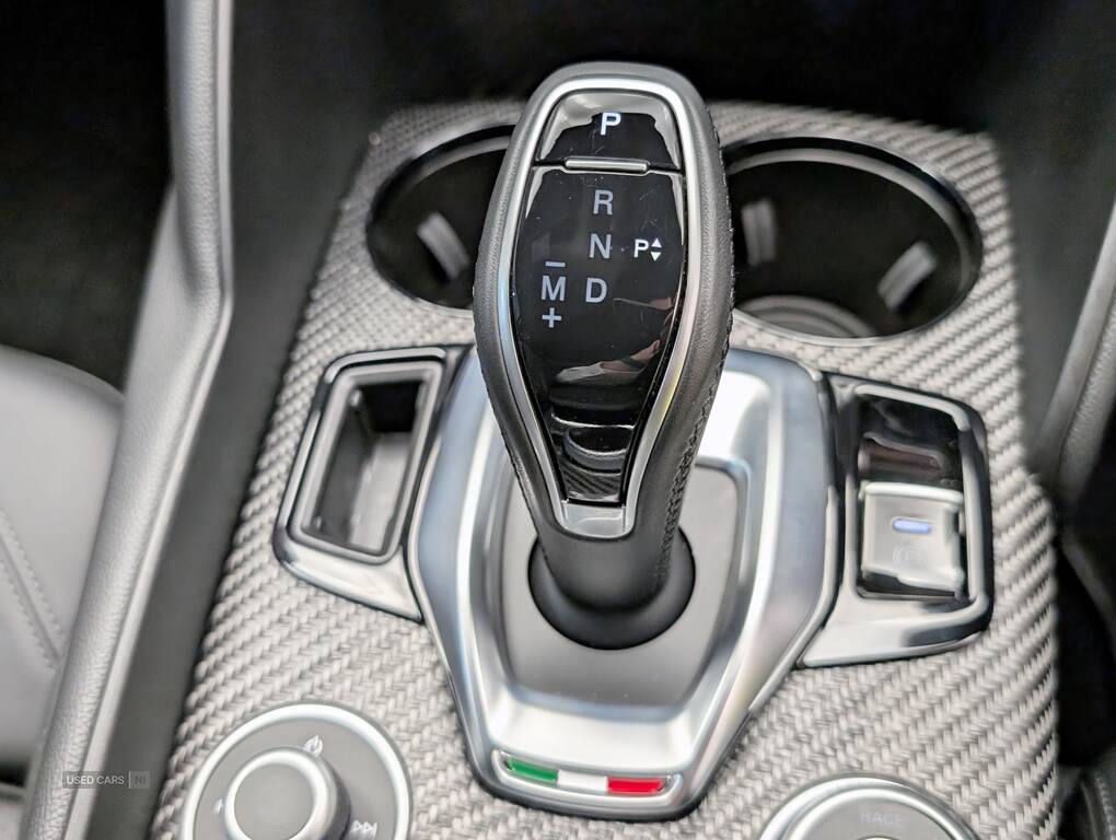Jun 2024 Alfa Romeo Giulia 2.9 V6 BiTurbo Quadrifoglio 4dr Auto
