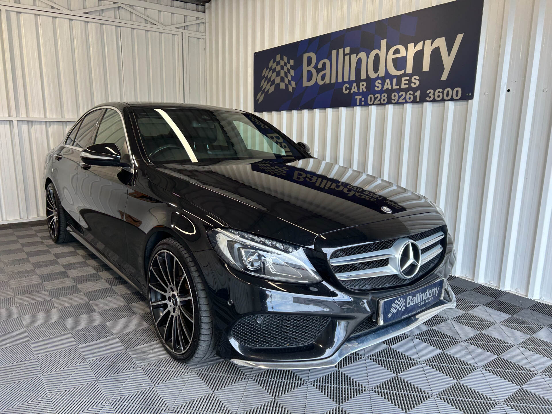 Jun 2015 Mercedes C-Class C220 BlueTEC AMG Line Premium Plus 4dr Auto