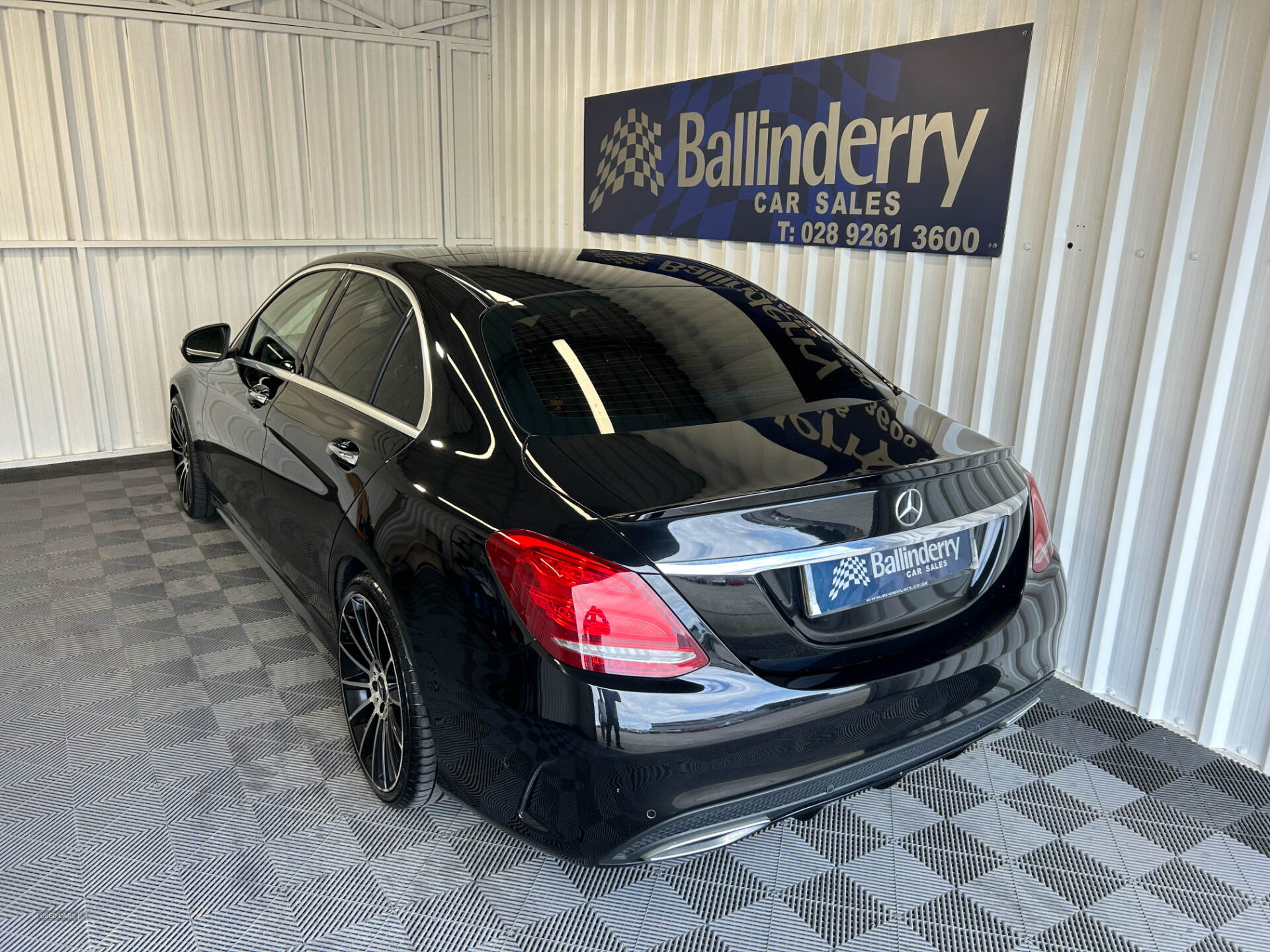 Jun 2015 Mercedes C-Class C220 BlueTEC AMG Line Premium Plus 4dr Auto
