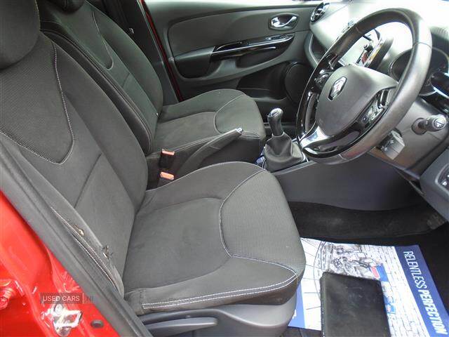 Jun 2014 Renault Clio 1.2 16V Dynamique MediaNav 5dr