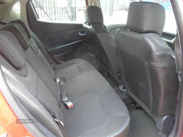 Jun 2014 Renault Clio 1.2 16V Dynamique MediaNav 5dr