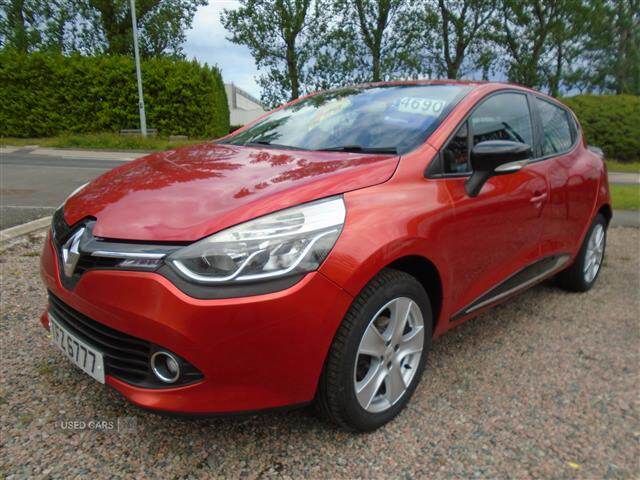 Jun 2014 Renault Clio 1.2 16V Dynamique MediaNav 5dr