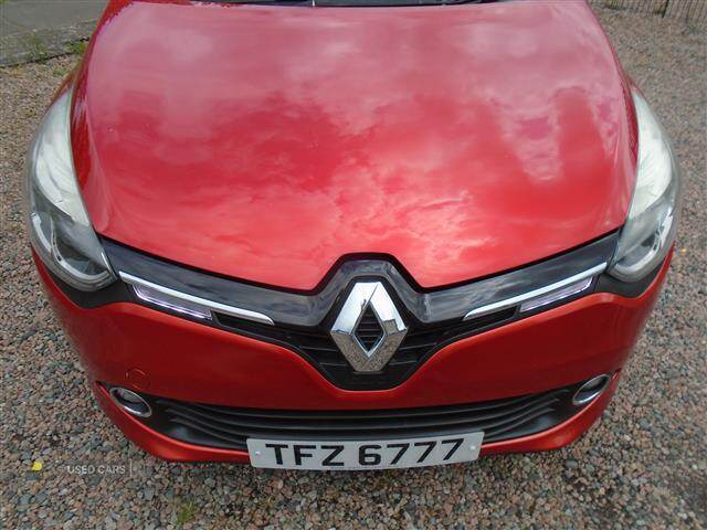 Jun 2014 Renault Clio 1.2 16V Dynamique MediaNav 5dr