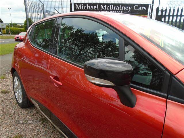 Jun 2014 Renault Clio 1.2 16V Dynamique MediaNav 5dr