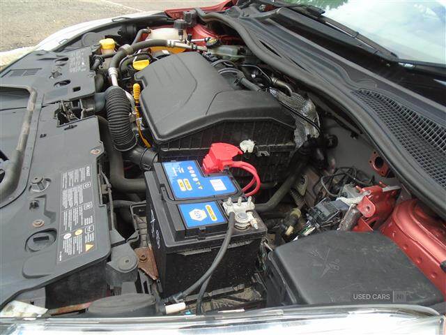 Jun 2014 Renault Clio 1.2 16V Dynamique MediaNav 5dr