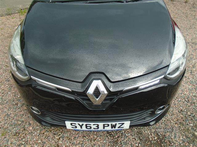 Nov 2013 Renault Clio 0.9 TCE 90 Dynamique MediaNav Energy 5dr