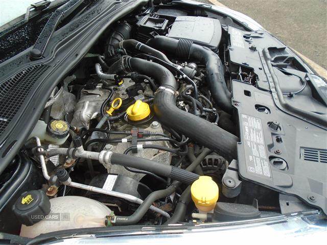 Nov 2013 Renault Clio 0.9 TCE 90 Dynamique MediaNav Energy 5dr