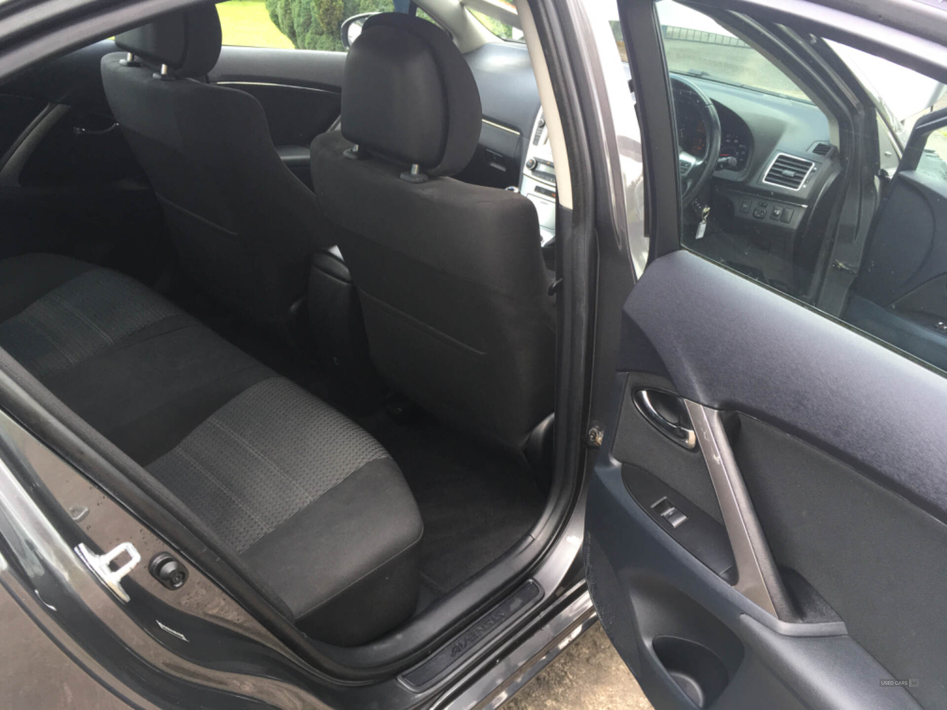 May 2013 Toyota Avensis 2.0 D-4D Icon 4dr