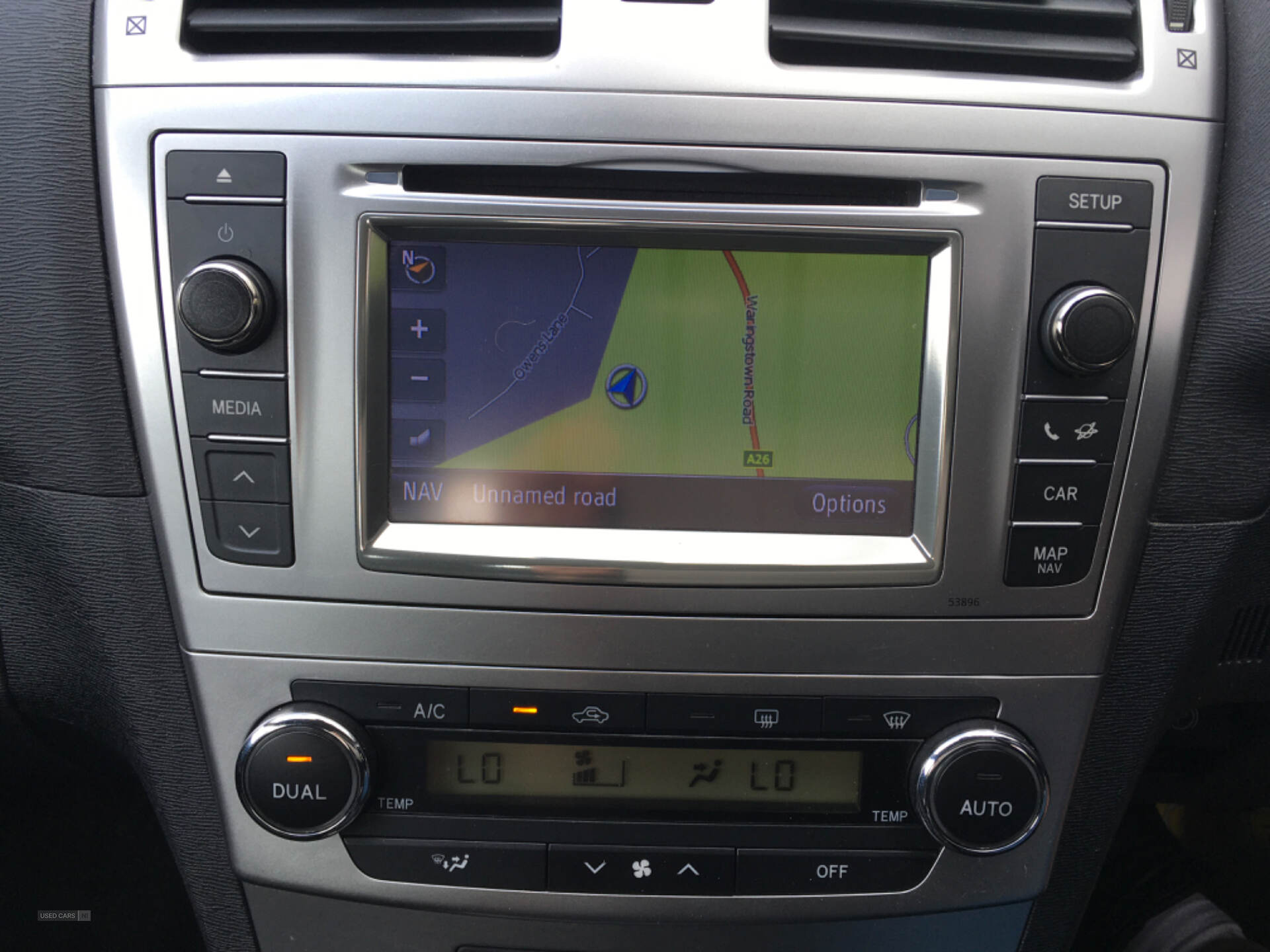 May 2013 Toyota Avensis 2.0 D-4D Icon 4dr