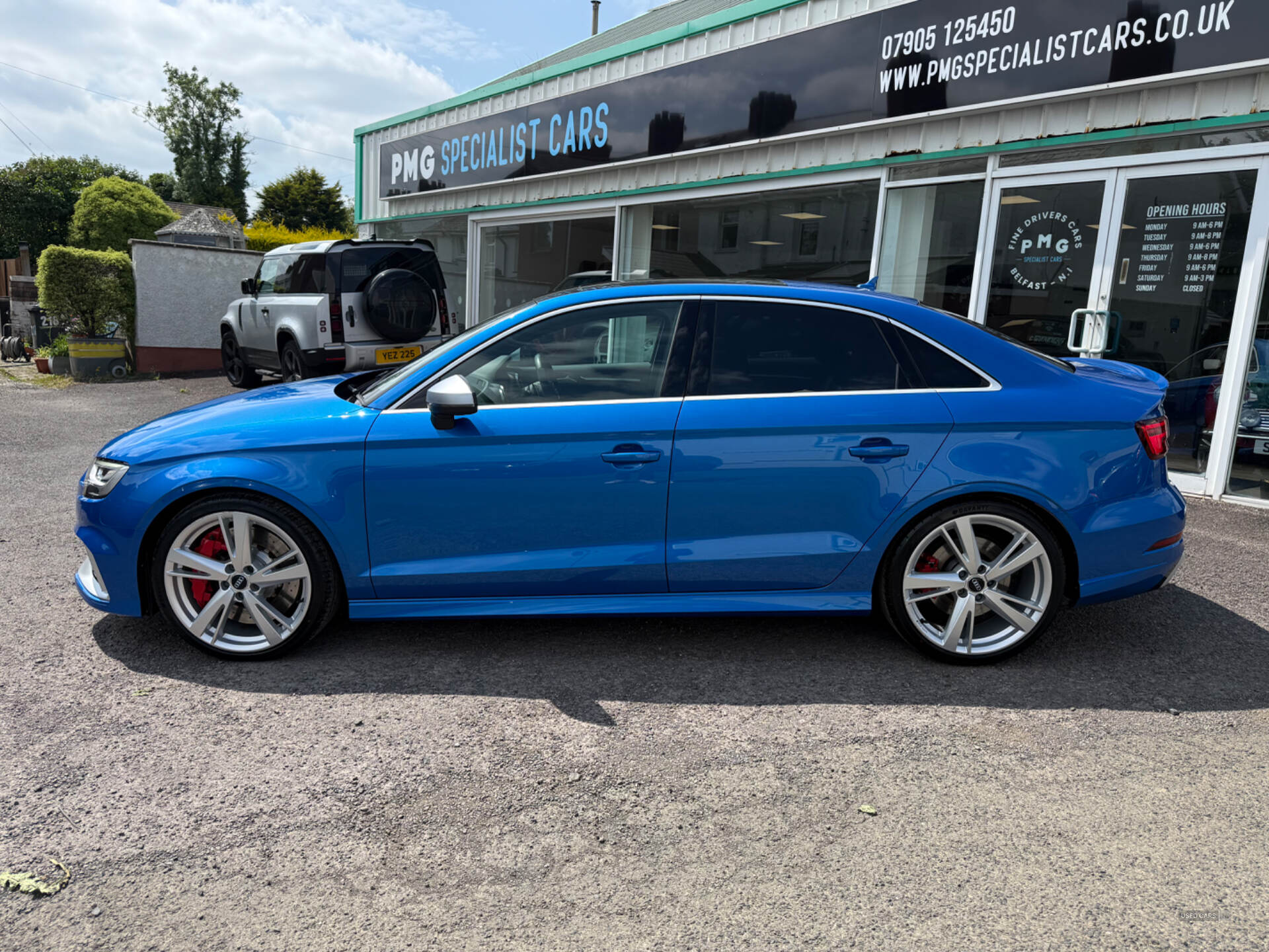 Oct 2017 Audi RS3 2.5 TFSI RS 3 Quattro 4dr S Tronic
