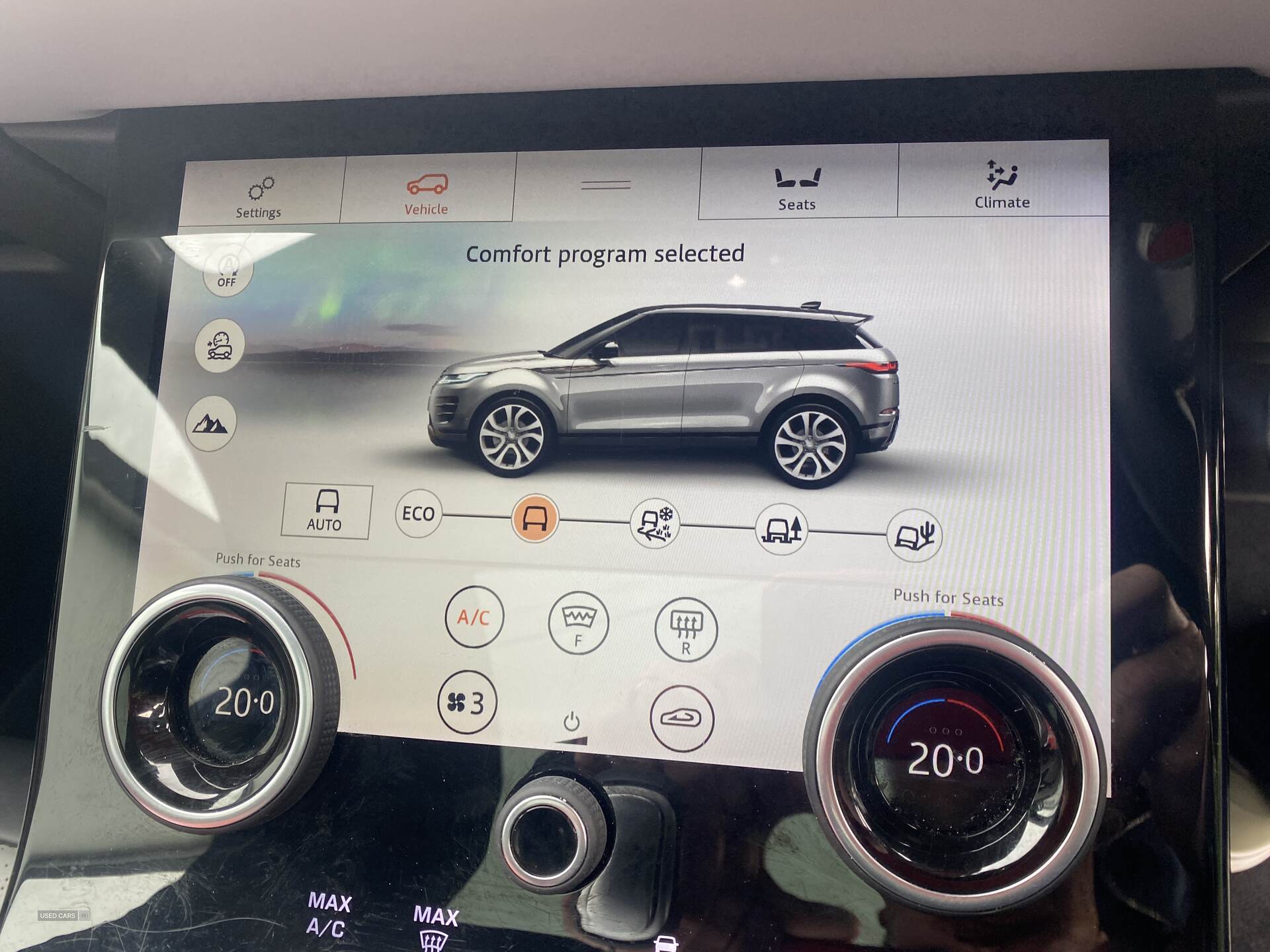 Mar 2020 Land Rover Range Rover Evoque 2.0 D180 R-Dynamic HSE 5dr Auto