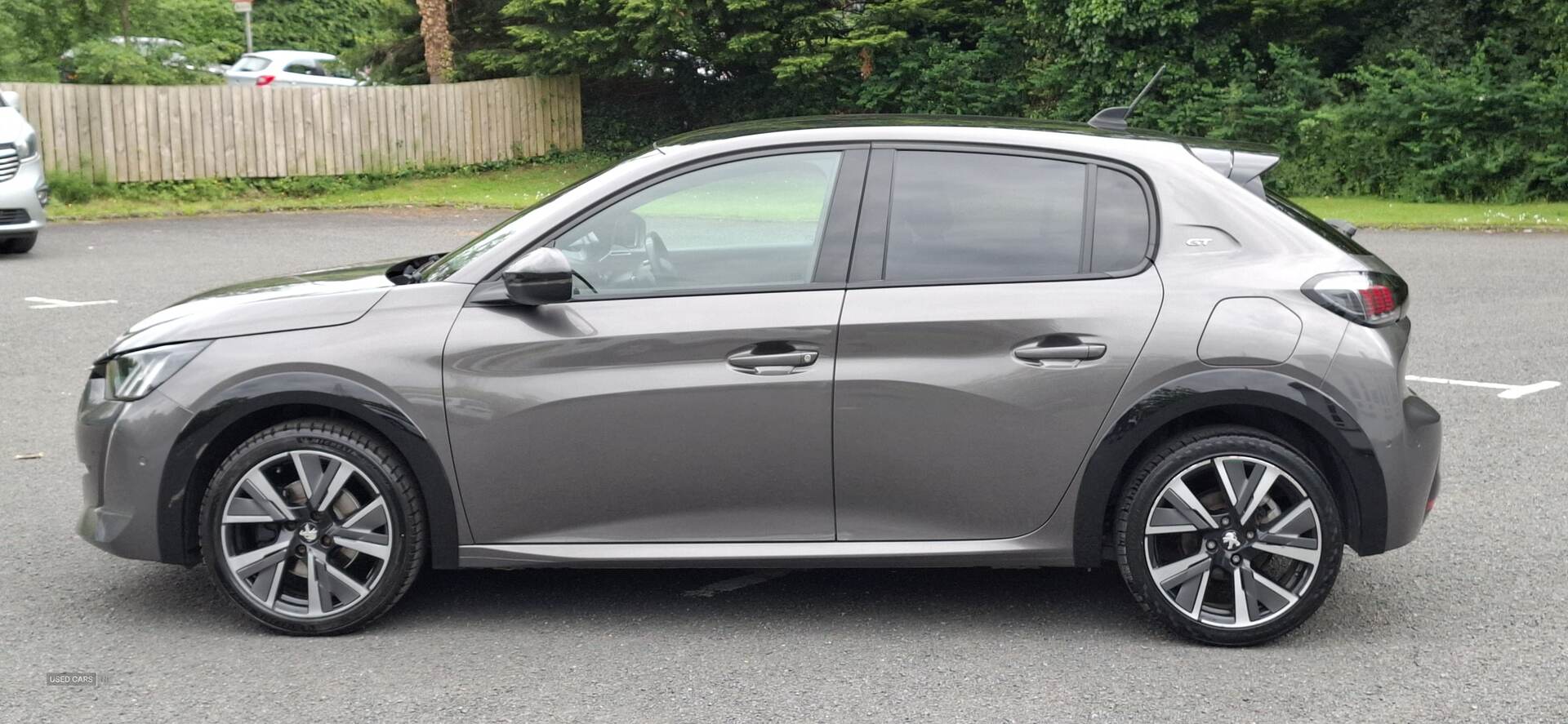 Peugeot 208 DIESEL HATCHBACK in Antrim