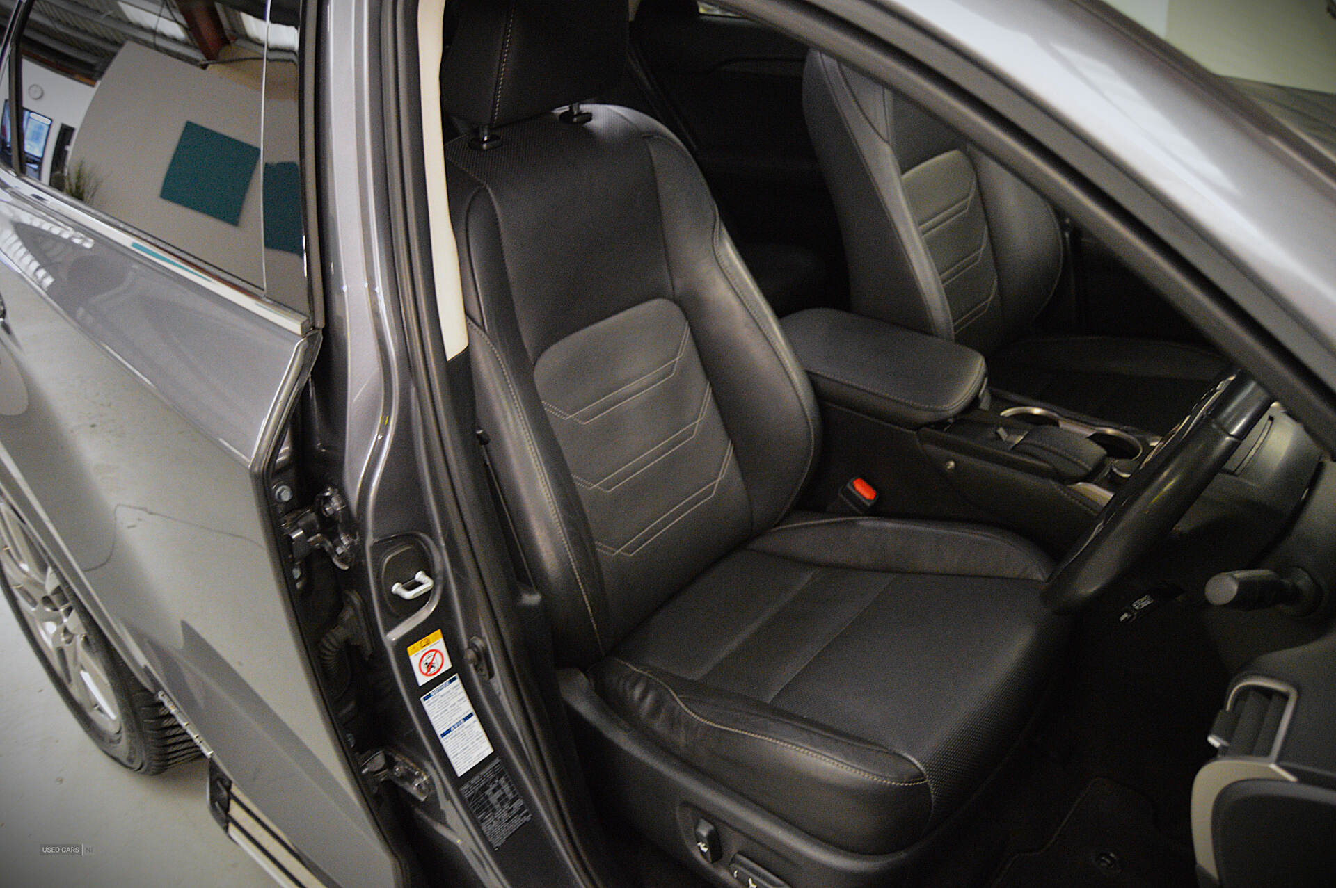 Mar 2017 Lexus NX-Series LUXURY - LEXUS NAV - CONVENIENCE PACK
