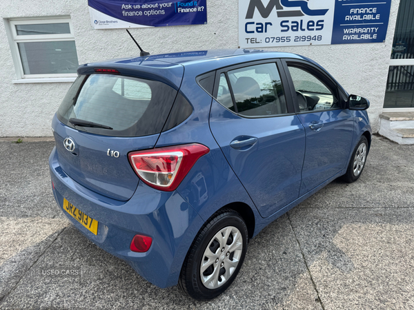 Hyundai i10 HATCHBACK in Down