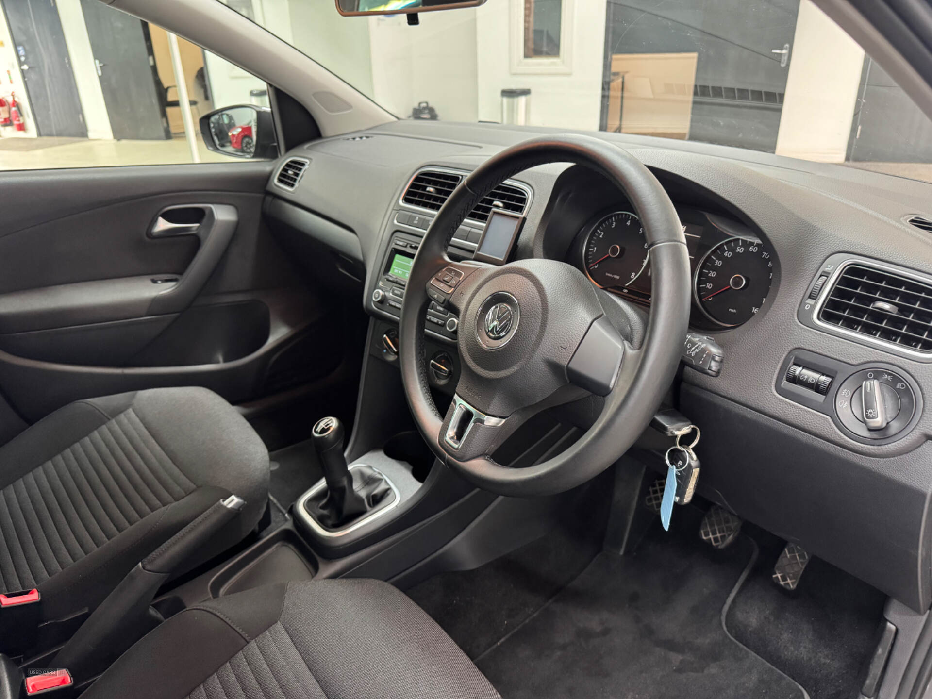 Volkswagen Polo HATCHBACK in Down