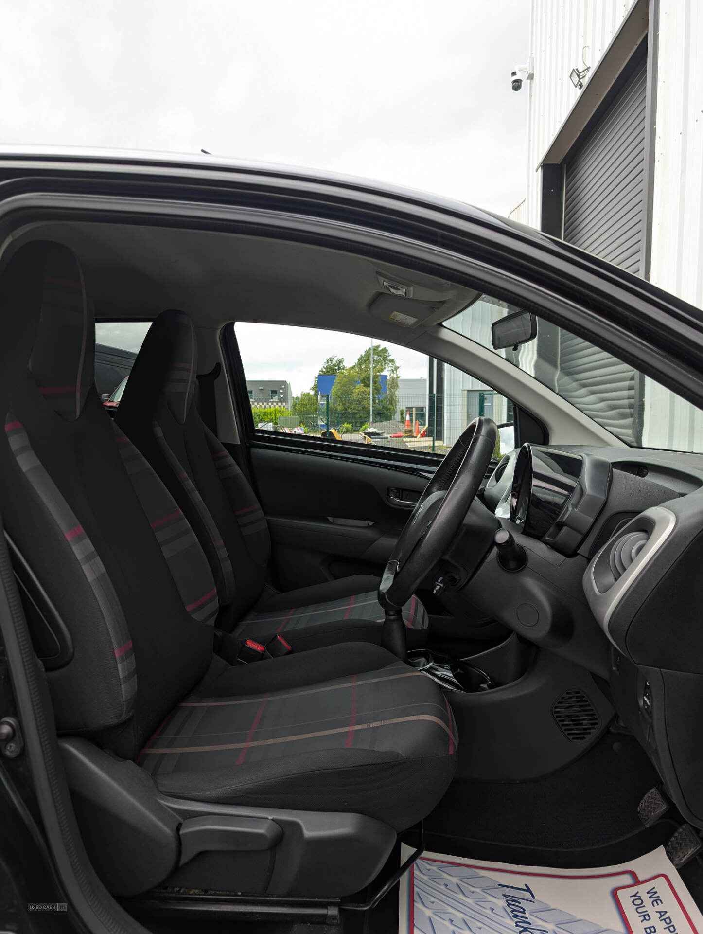 Apr 2016 Peugeot 108 1.2 PureTech Allure 5dr