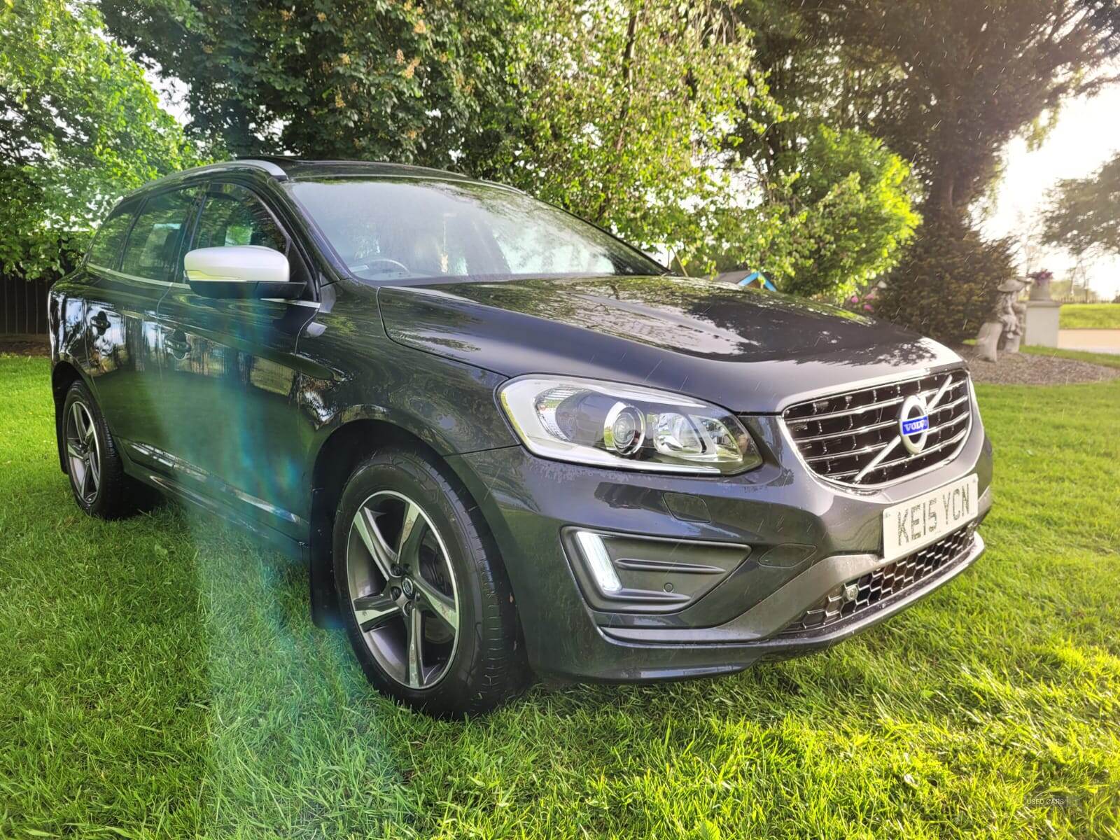 Jul 2015 Volvo XC60 D5 [220] R DESIGN Lux Nav 5dr AWD Geartronic