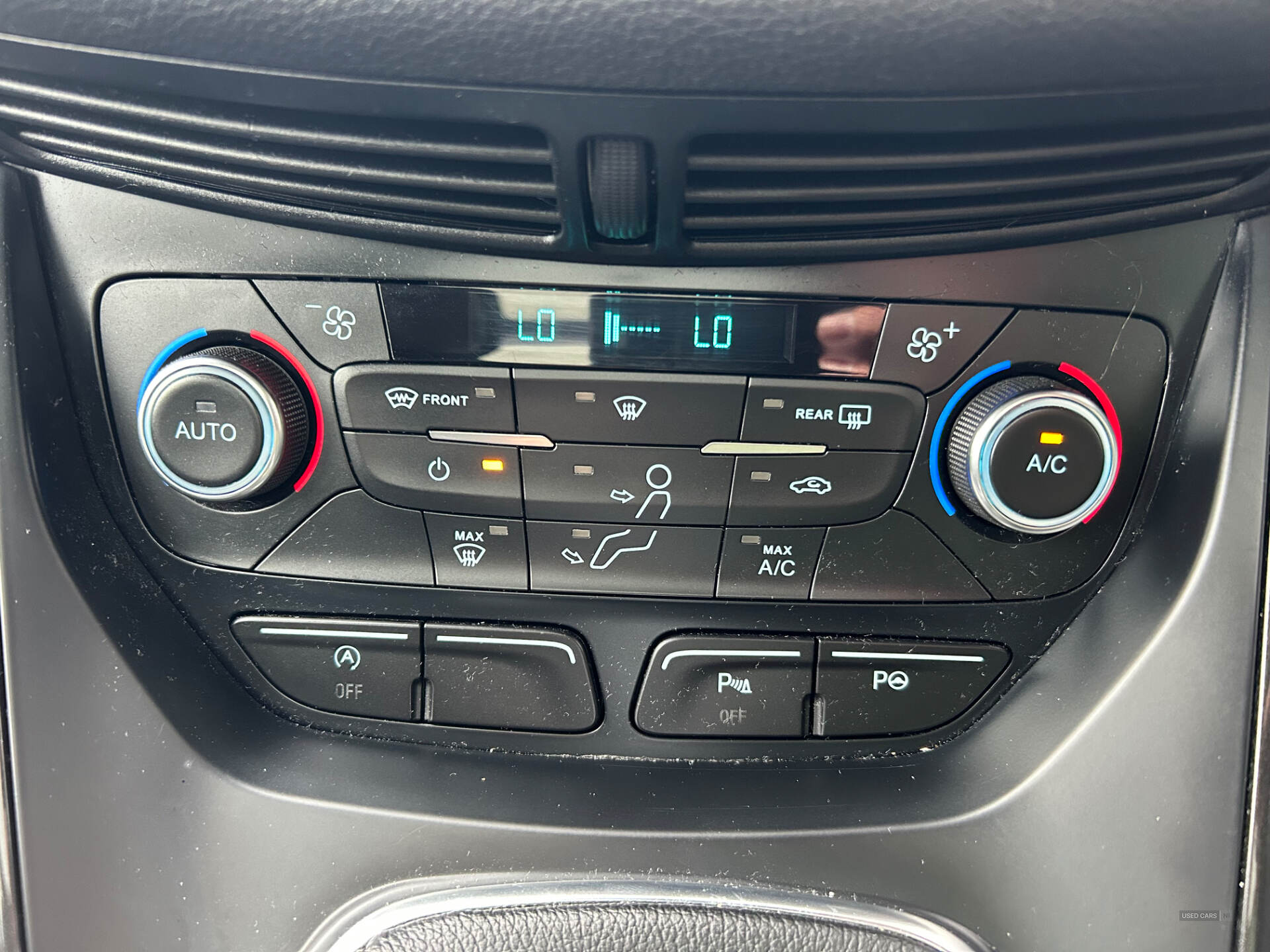 Nov 2019 Ford Kuga 2.0 TDCi ST-Line Edition 5dr 2WD