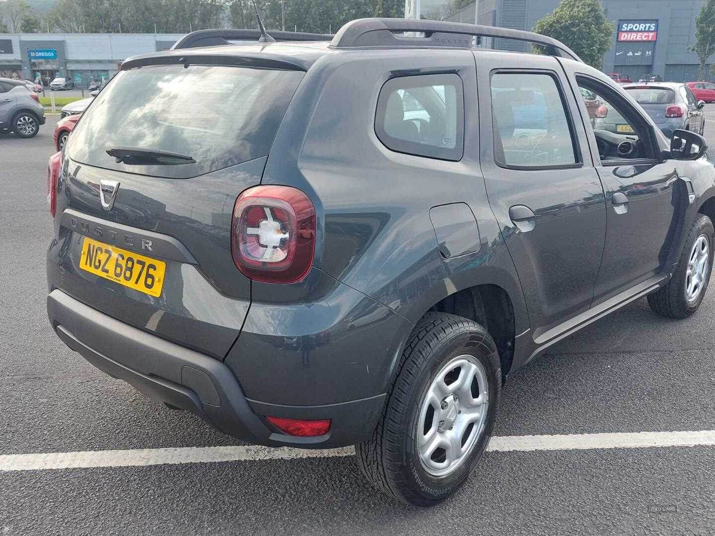 Jun 2019 Dacia Duster 1.6 SCe Essential 5dr