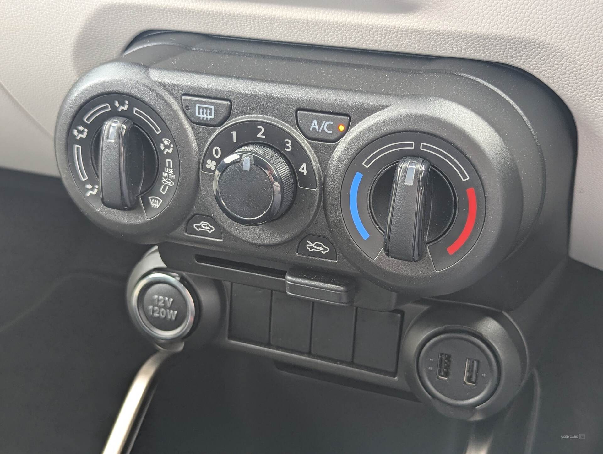 Jan 2017 Suzuki Ignis 1.2 Dualjet SZ-T 5dr