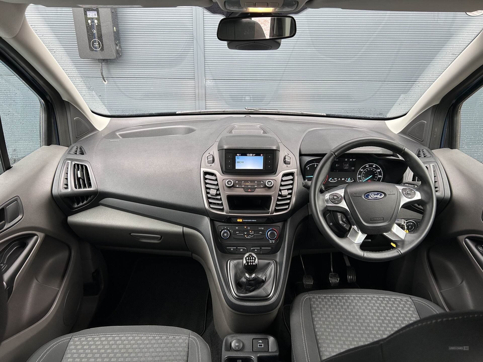 Jun 2022 Ford Grand Tourneo Connect 1.5 EcoBlue Zetec 5dr