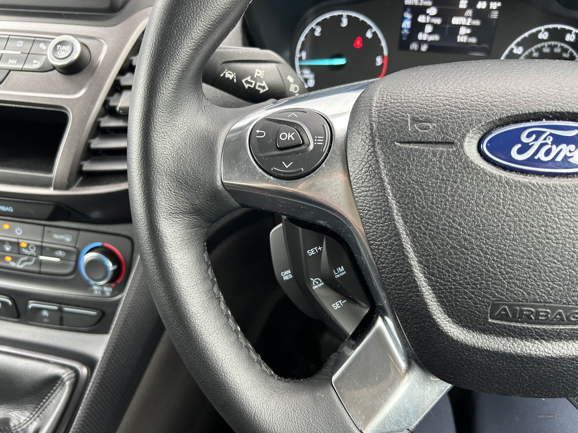 Jun 2022 Ford Grand Tourneo Connect 1.5 EcoBlue Zetec 5dr