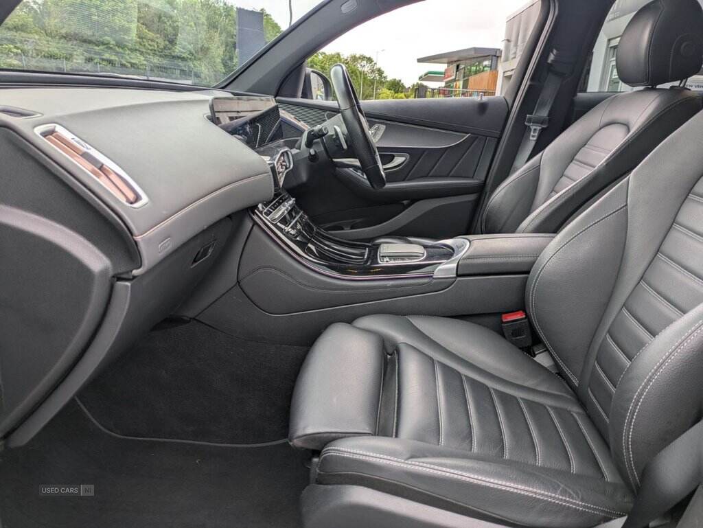 Mar 2022 Mercedes-Benz EQC EQC 400 300kW AMG Line Premium Plus 80kWh 5dr Auto